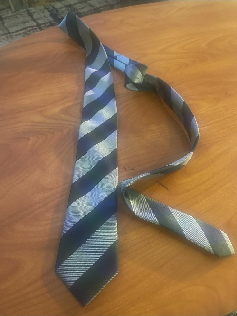 Men's Navy and Gray Diagonal Stripe Tie